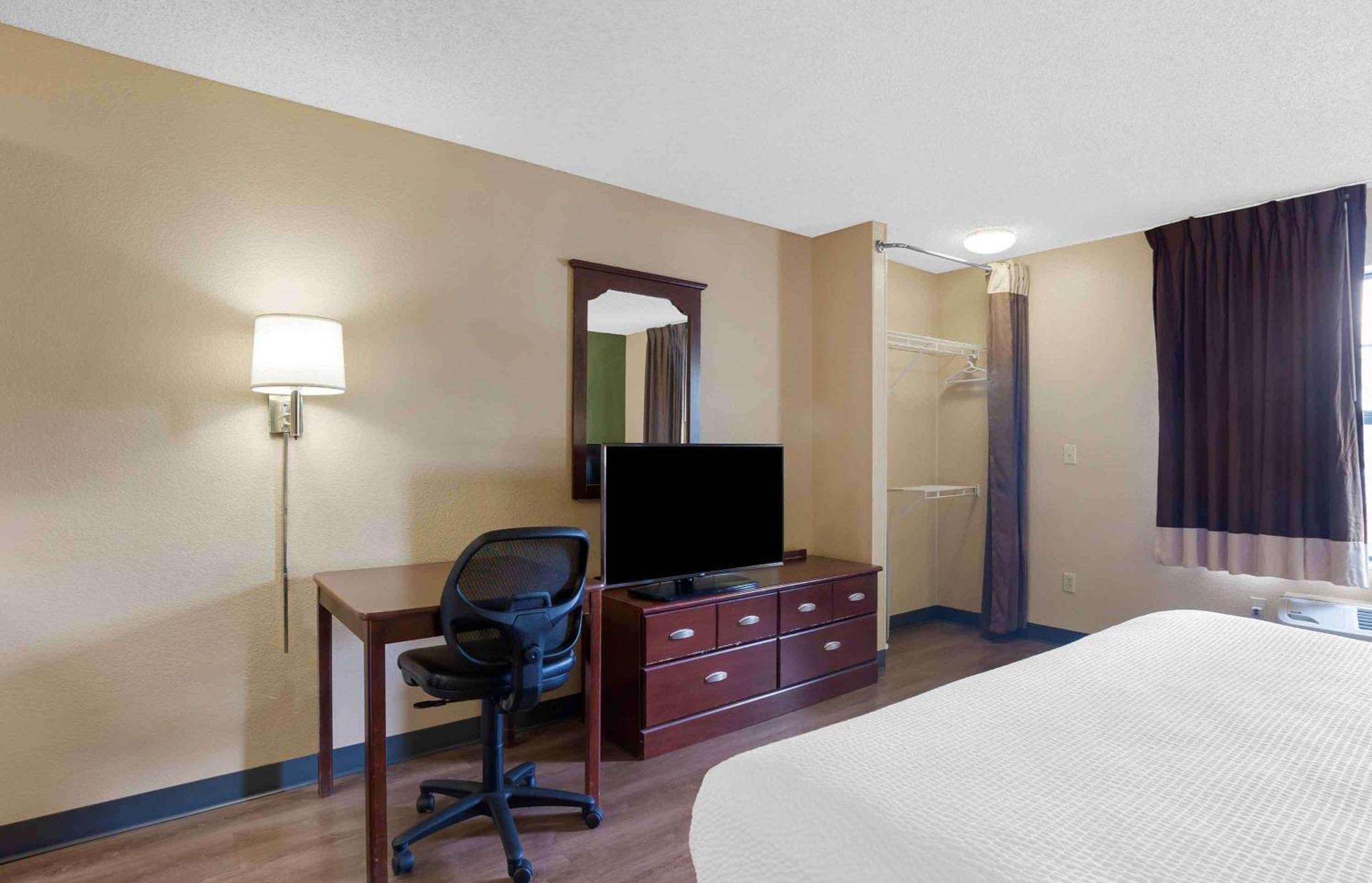 Extended Stay America Select Suites - Chicago - Naperville - West Extérieur photo